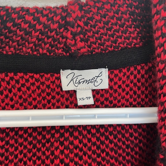 Red and Black Plaid Long Cardigan Cozy XS Kismet - Picture 3 of 3